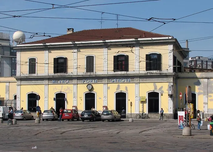 - Nella Corte Dei Navigli Milán